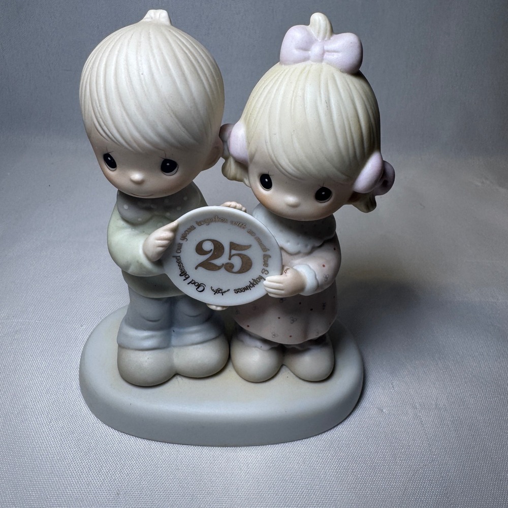 Precious Moments 25th Anniversary‎ God Blessed Our Years Together Figurine